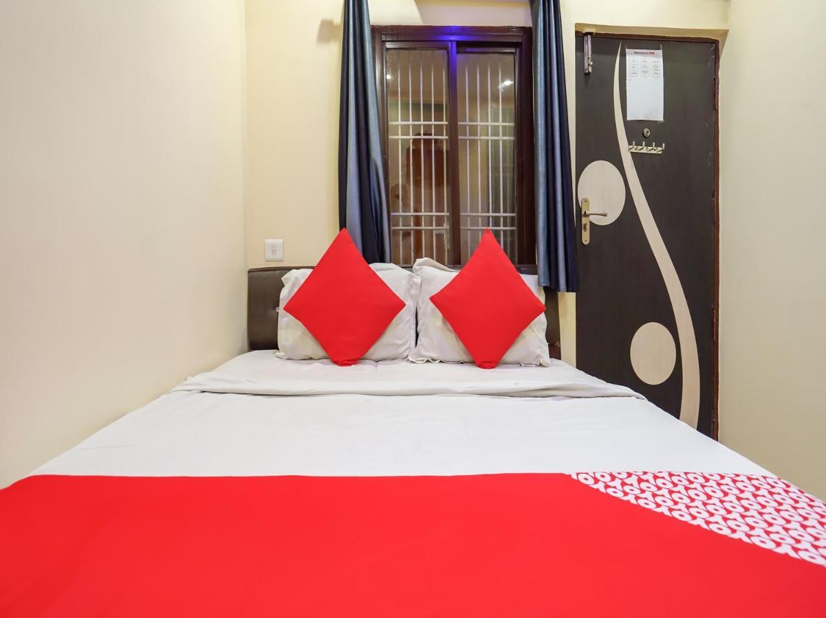ורנאסי Oyo 75627 New Ankit Guest House מראה חיצוני תמונה