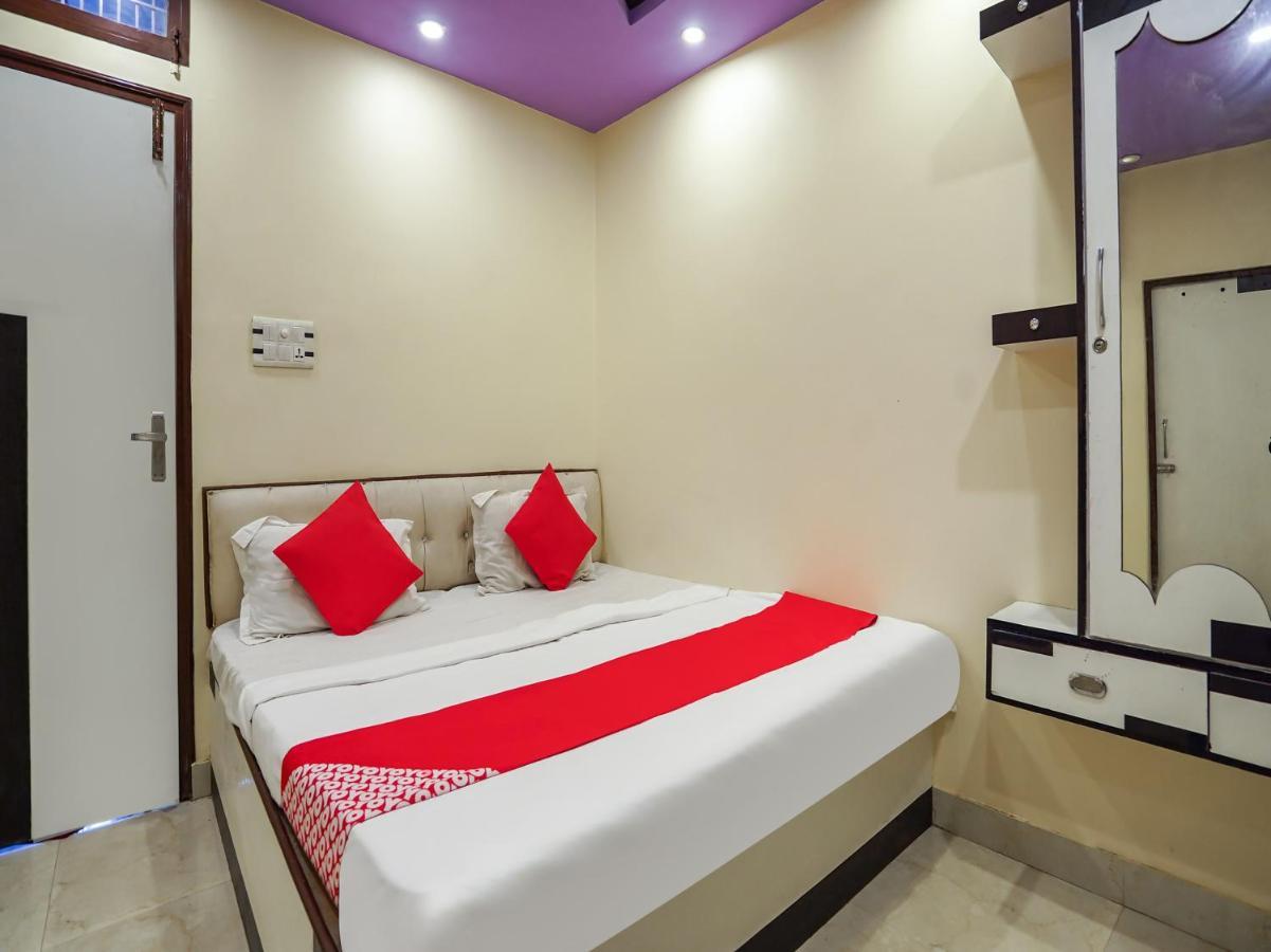 ורנאסי Oyo 75627 New Ankit Guest House מראה חיצוני תמונה