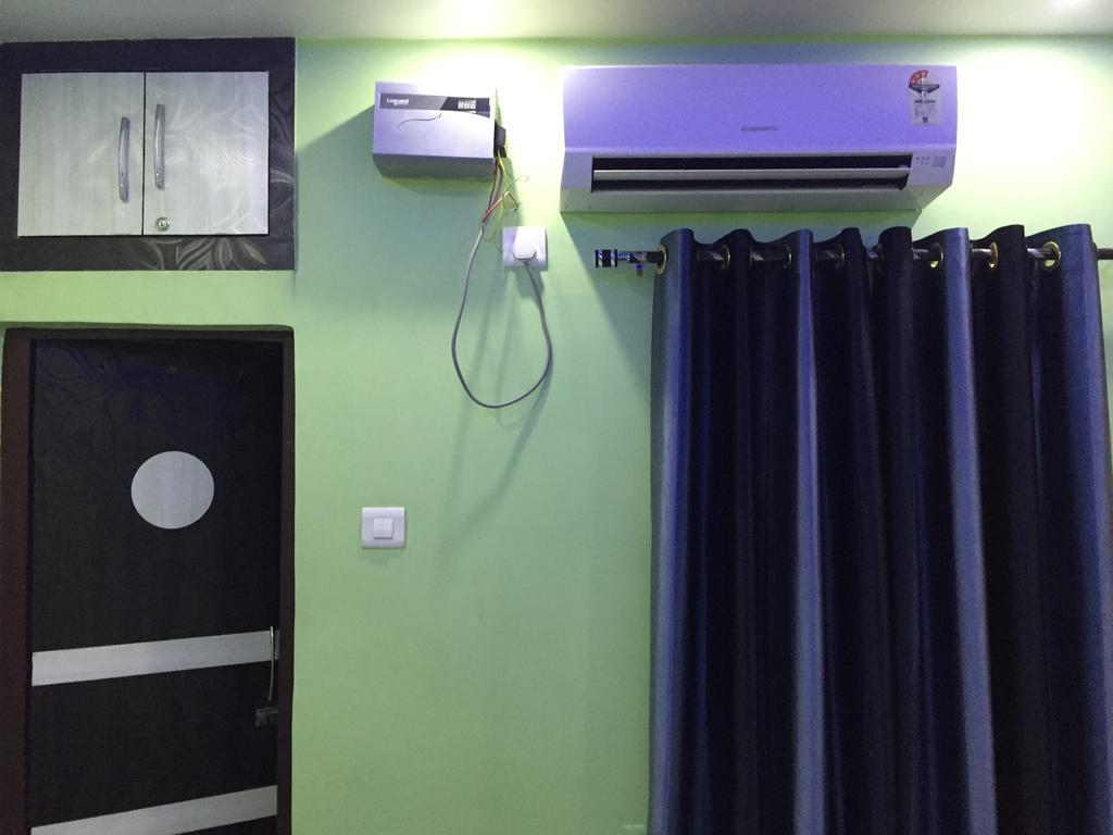 ורנאסי Oyo 75627 New Ankit Guest House חדר תמונה