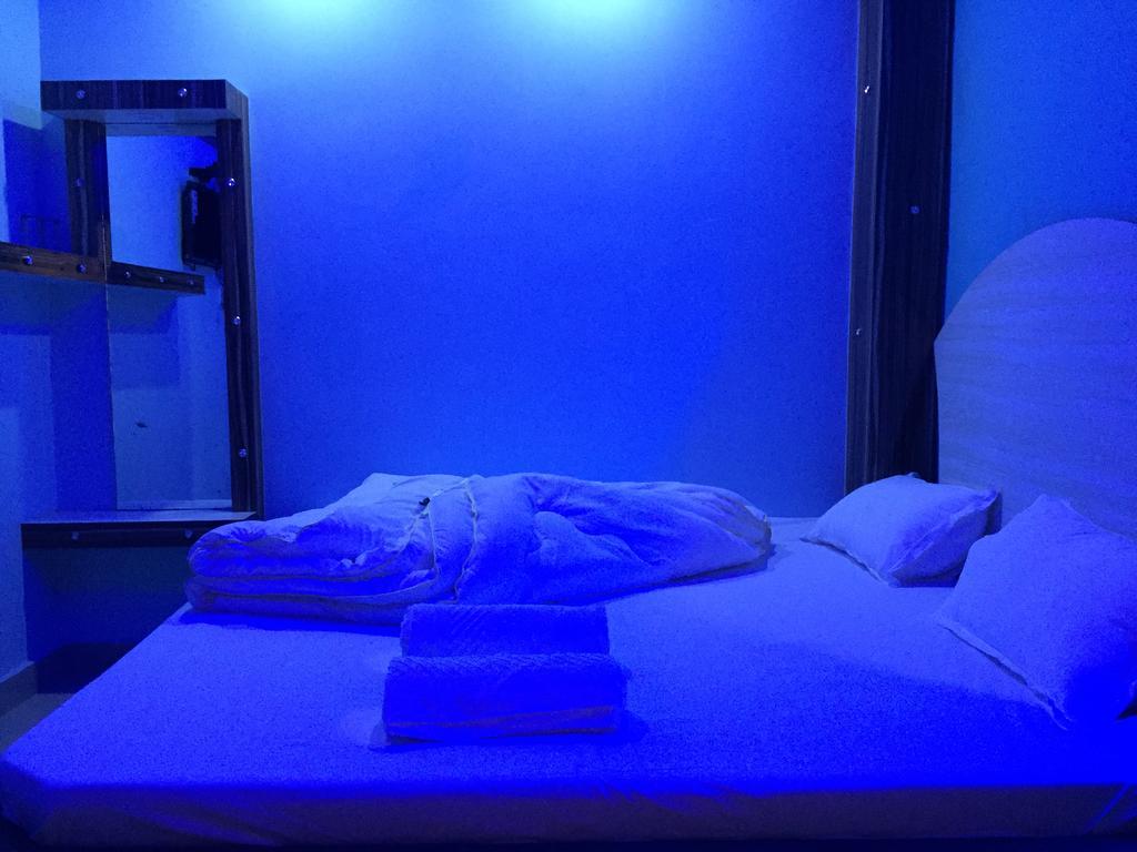 ורנאסי Oyo 75627 New Ankit Guest House מראה חיצוני תמונה